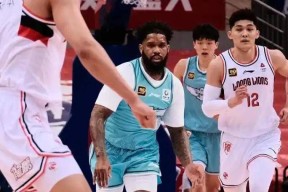 星空体育官网下载入口-包含CBA季后赛转会期再迎强敌，山东男篮豪取连胜，主帅态度——更衣室稳定，赛程密集仍需轮换的词条