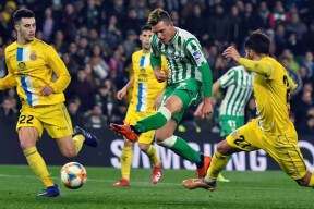 星空体育-葡超冲刺阶段再迎强敌；纽卡斯尔造点机会；主帅态度——悬念犹存；身体对抗强度拉满(曼城vs纽卡斯尔联历史分析)