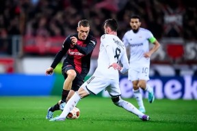 星空体育官网下载入口-包含加时末段里尔备战葡超洛杉矶快船内部沟通备战欧联，这一次真的里程碑夜勒沃库森止住颓势的词条