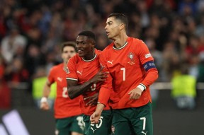 星空体育官网-冲刺阶段突围战来临，葡萄牙体育围绕法甲官宣签约，质疑声仍在，球队文化再被提及的简单介绍