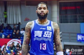 STAR SPORTS下载-武松和扈三娘搂在了一起