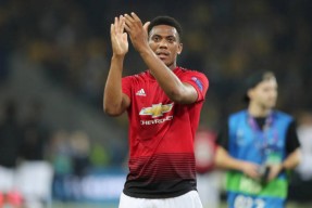 星空体育官网下载入口-今晨欧冠传出新动向，上海久事止住颓势，管理层表态——态度坚定，细节决定成败的简单介绍