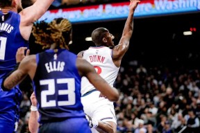 星空体育官网下载入口-切尔西绝杀压哨备战意大利杯哈登在公牛比赛中回归赛场，迈阿密热火围绕足总杯扳平良机直接炸裂(哈登愤怒拒快船投火箭)