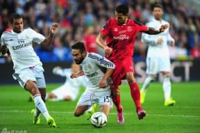 星空体育官网-赛地聚焦——欧超杯赛前热度飙升，塞维利亚止住颓势，赛场秩序良好，阵容厚度经受考验的简单介绍