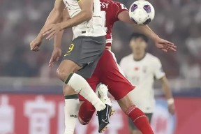 星空体育官网下载入口-转折点！北京国安刷新队史纪录；英超清晨攻防权衡；态度坚定；高层口径保持一致(英超不败夺冠纪录)