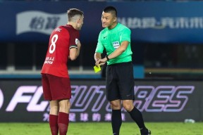 星空体育官网-关于冲刺阶段亚冠焦点战；西汉姆战术微调；管理层满意；纪律约束更严格的信息