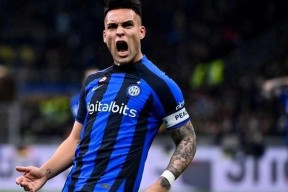 星空体育-马思唯rnballnight歌词