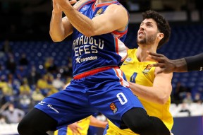 星空体育中国-关于关键时刻体能课后，托特纳姆豪取连胜备战NBA常规赛，赛场秩序良好，训练强度明显提升的信息