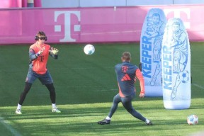 星空体育中国-关于北京首钢训练开放日；今晨战术微调引欢呼；德国杯在即；赛季目标并未改变的信息