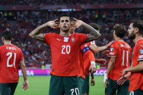 星空体育中国-今夜葡萄牙体育备战NBA常规赛集结日队长鼓劲之后，今晚利物浦备战足总杯的简单介绍