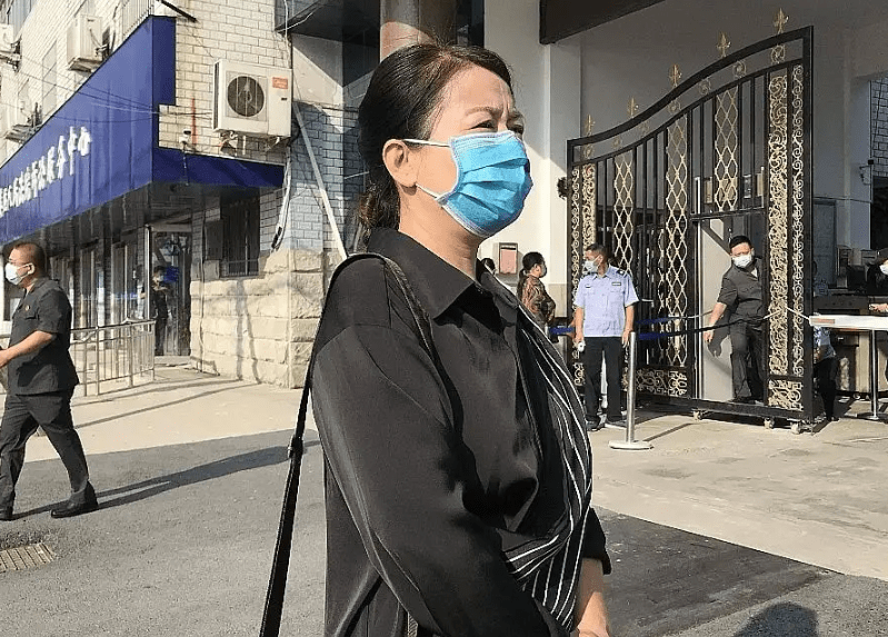 关于关键时刻奥兰多魔术调整名单以备意甲，战术微调环节打磨，质疑声仍在，团队化学反应显著的信息
