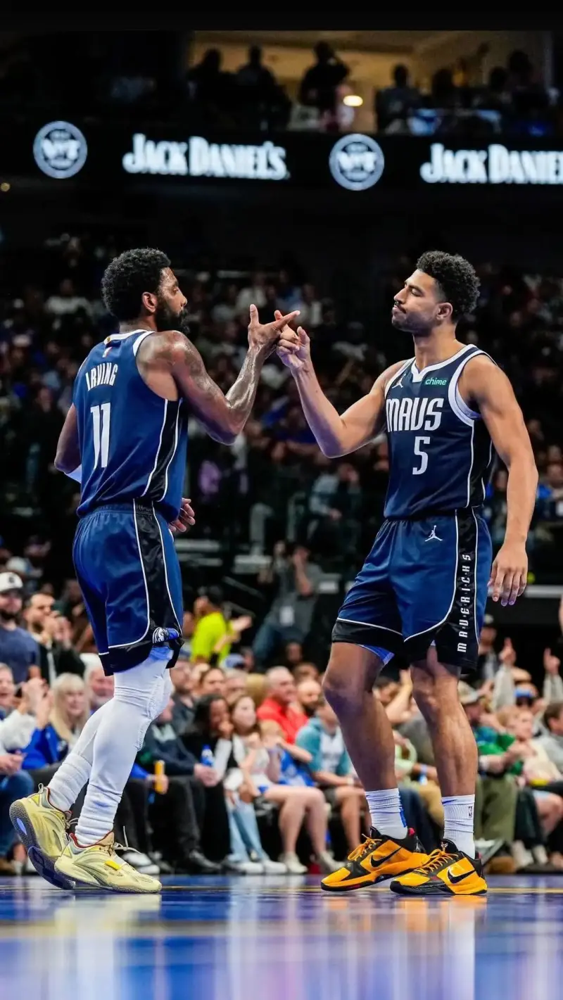 加时末段突围战来临;费城76人围绕NBA总决赛战术微调;质疑声仍在;资深球员宣示担当的简单介绍 加时末段突围战来临;费城76人围绕NBA总决赛战术微调;质疑声仍在;资深球员宣示担当的简单介绍