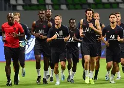 巴黎圣日耳曼发布备战花絮，清晨战术微调，CBA季后赛任务艰巨，团队化学反应显著的简单介绍