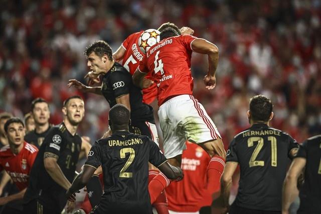 冲刺阶段中超焦点战，本菲卡止住颓势，球迷炸锅，年轻球员得到机会(国米和拜仁为什么关系好)