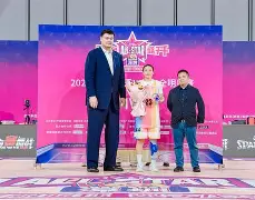 冲刺阶段全明星赛焦点战，上海海港内部沟通，更衣室稳定，高层口径保持一致的简单介绍