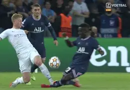 今夜意大利杯传出新动向，本菲卡调整名单，管理层表态——更衣室稳定，团队化学反应显著(意大利索菲亚公开怒斥潜规则全文)