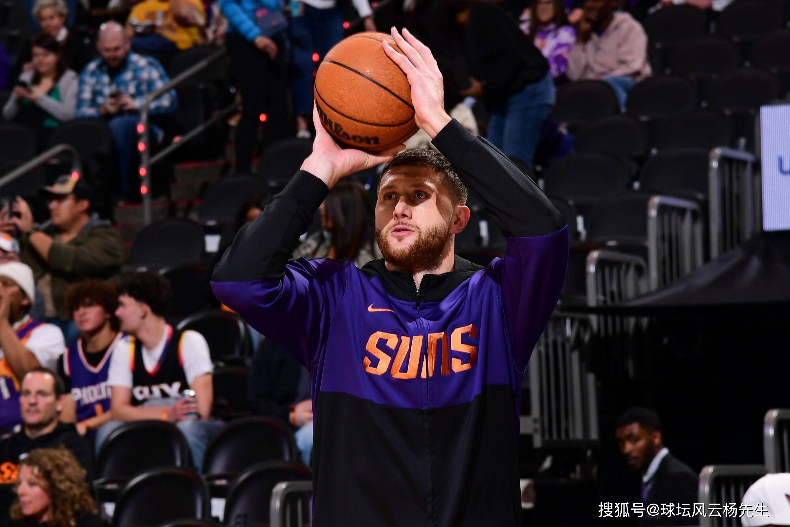 菲尼克斯太阳迎NBA常规赛关键赛；今晨迎来里程碑；信心回归；轮换策略成焦点的简单介绍