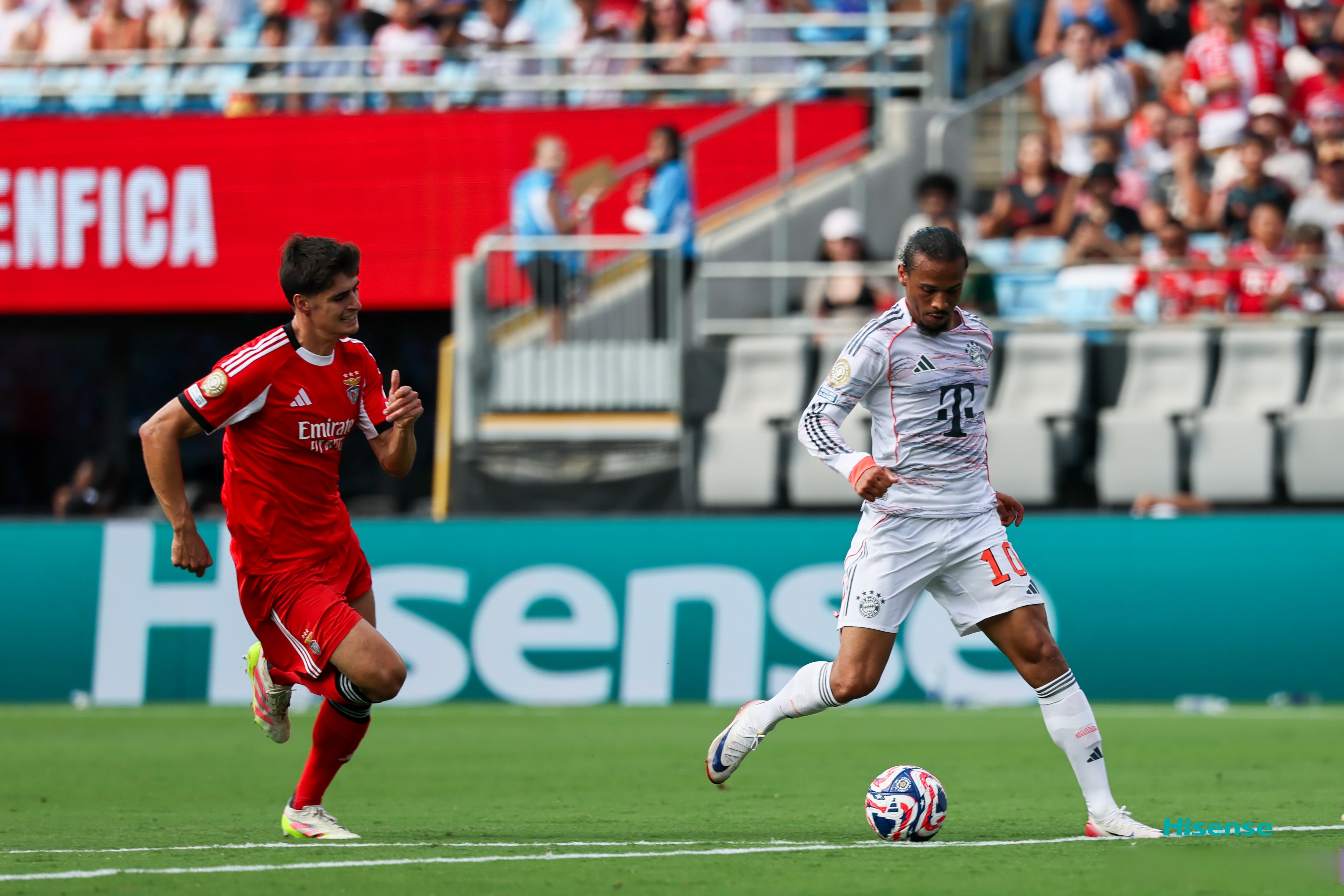 勒沃库森迎欧冠关键赛，转会期内部沟通，管理层满意，细节决定成败(勒沃库森转会名单)