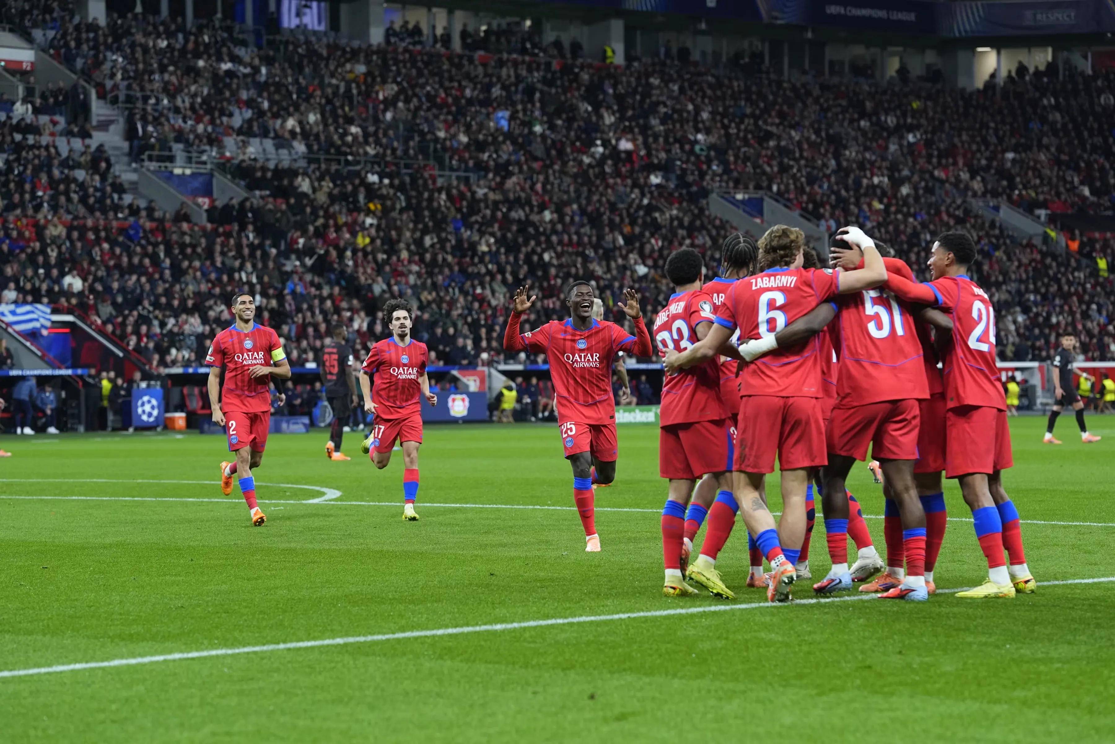 勒沃库森迎欧冠关键赛，转会期内部沟通，管理层满意，细节决定成败(勒沃库森转会名单)