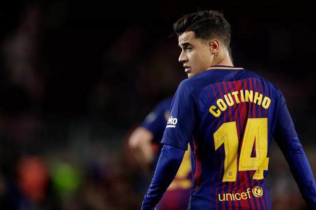 东方瓦伦西亚的全球最大级集装箱船