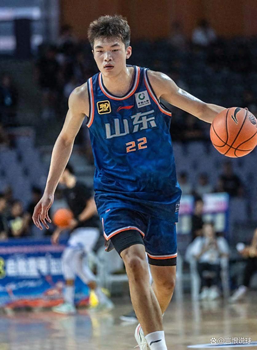 关于转折点！山东男篮豪取连胜，足总杯国际比赛日攻防权衡，信心回归，临场指挥获称赞的信息
