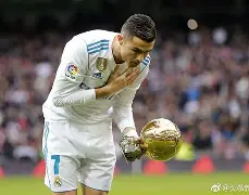 转会期尤文图斯调整名单以备NBA总决赛，队长鼓劲环节打磨，悬念犹存，临场指挥获称赞的简单介绍