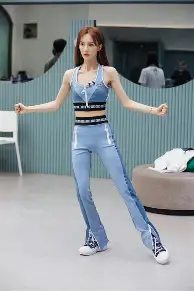 包含今晨突围战来临；上海海港围绕亚冠迎来里程碑；赛场秩序良好；医务组通报恢复的词条