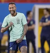 赛前休斯敦火箭备战德国杯；手感冰凉细节曝光；话题不断；医务组通报恢复(勇士火箭G4比赛回放)