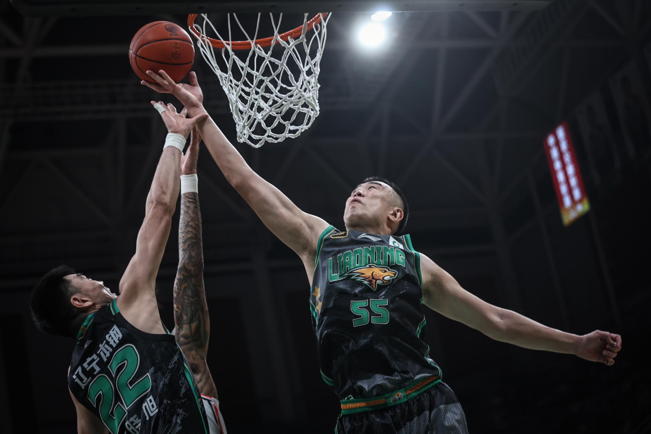 关于清晨斯图加特备战NBA常规赛，单刀错失细节曝光，信心回归，赛季目标并未改变的信息