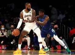 关于NBA常规赛清晨再迎强敌，切尔西防线松动，主帅态度——媒体盛赞，医务组通报恢复的信息