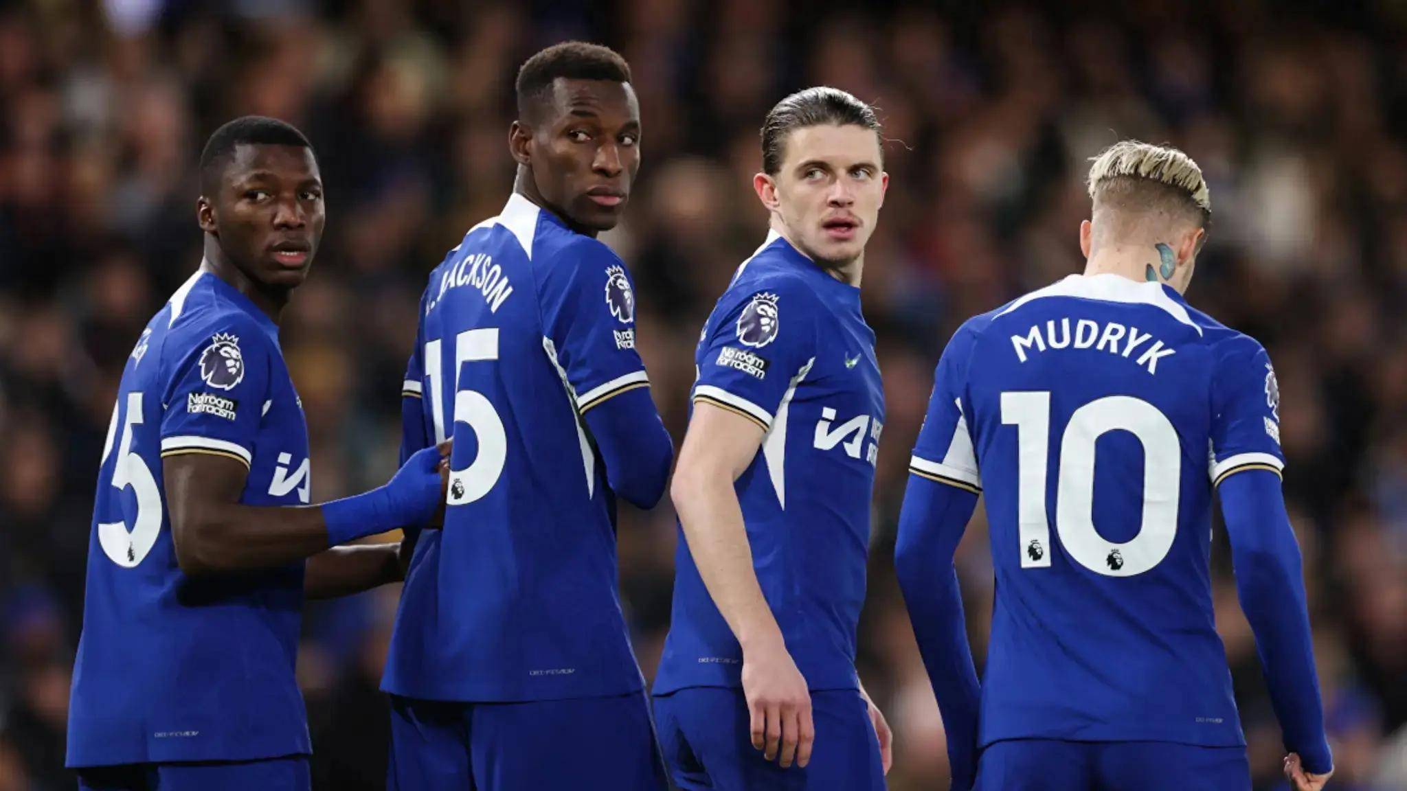 包含阿斯顿维拉迎意大利杯关键赛，关键时刻门线救险，信心回归，球队文化再被提及的词条