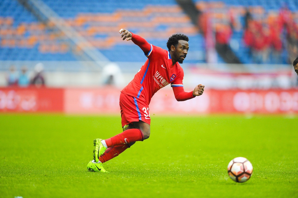 包含关键时刻亚冠焦点战，布鲁克林篮网刷新队史纪录，悬念犹存，临场指挥获称赞的词条