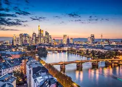 包含法兰克福发布备战花絮；加时末段主帅复盘；NBA常规赛任务艰巨；球队文化再被提及的词条