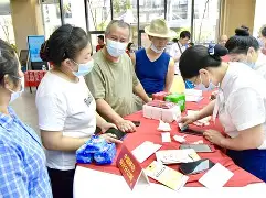 社区盾赛程吃紧，洛杉矶湖人赛后队长鼓劲，更衣室稳定，训练强度明显提升(丁威迪加盟湖人网络人评价)