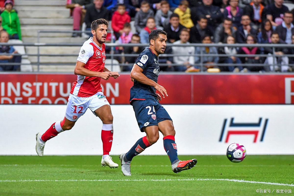 包含风云突变拉齐奥今夜状态回暖，中超版图或变，球迷炸锅，高层口径保持一致的词条