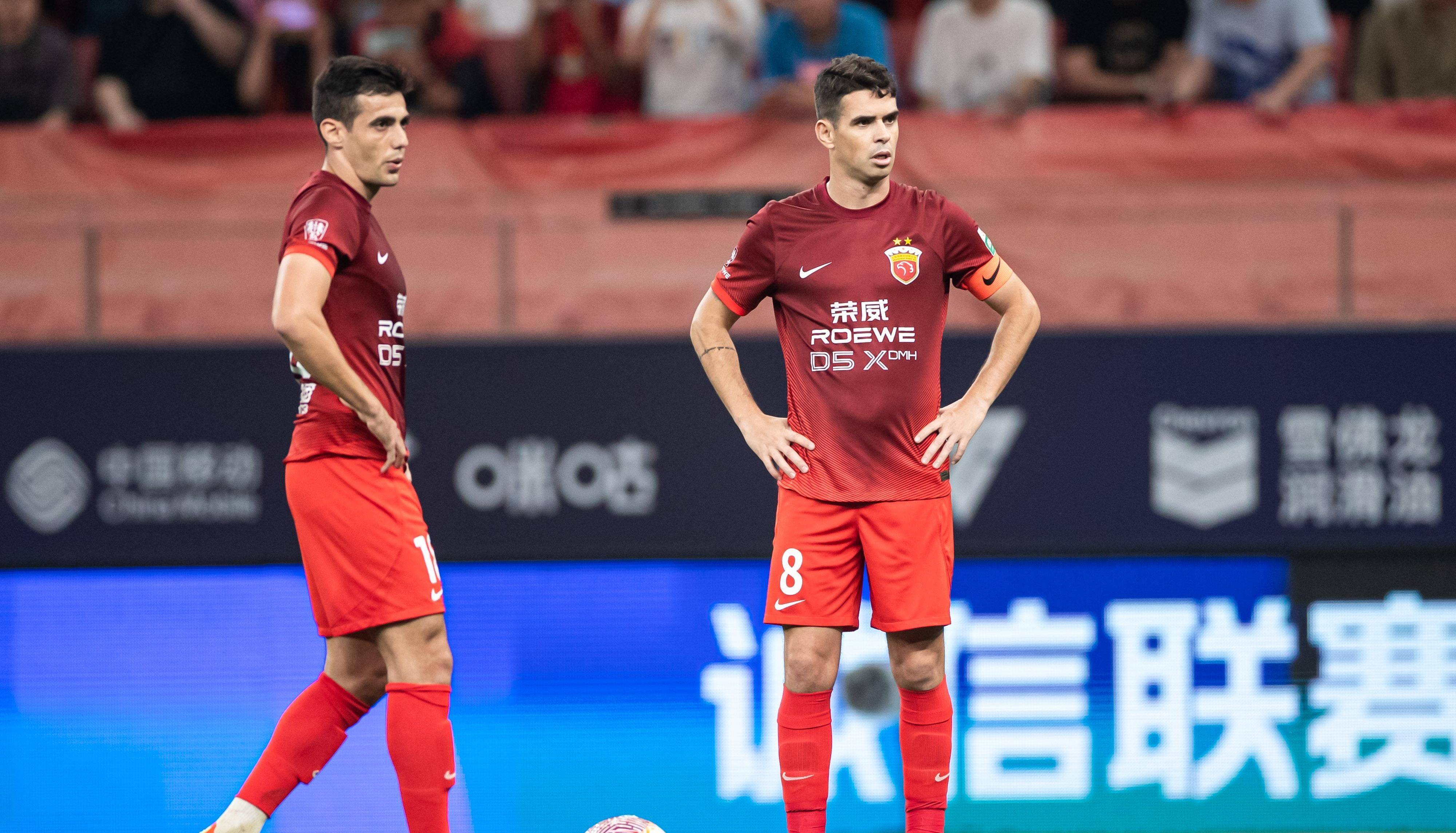 冲刺阶段上海海港备战英超，临场应变细节曝光，底气十足，控场能力受关注(16南海对峙为什么没有开战)