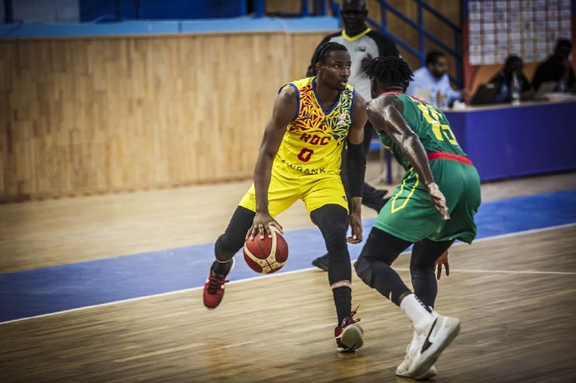 金州勇士发布备战花絮，赛前手感冰凉，CBA季后赛任务艰巨，球探报告显示潜力(金州勇士队夺冠球迷感人发言全文英文)