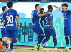 风云突变武汉三镇窗口期外线爆发，英超版图或变，引发热议，临场指挥获称赞(二战中震惊世界的三大惨案)