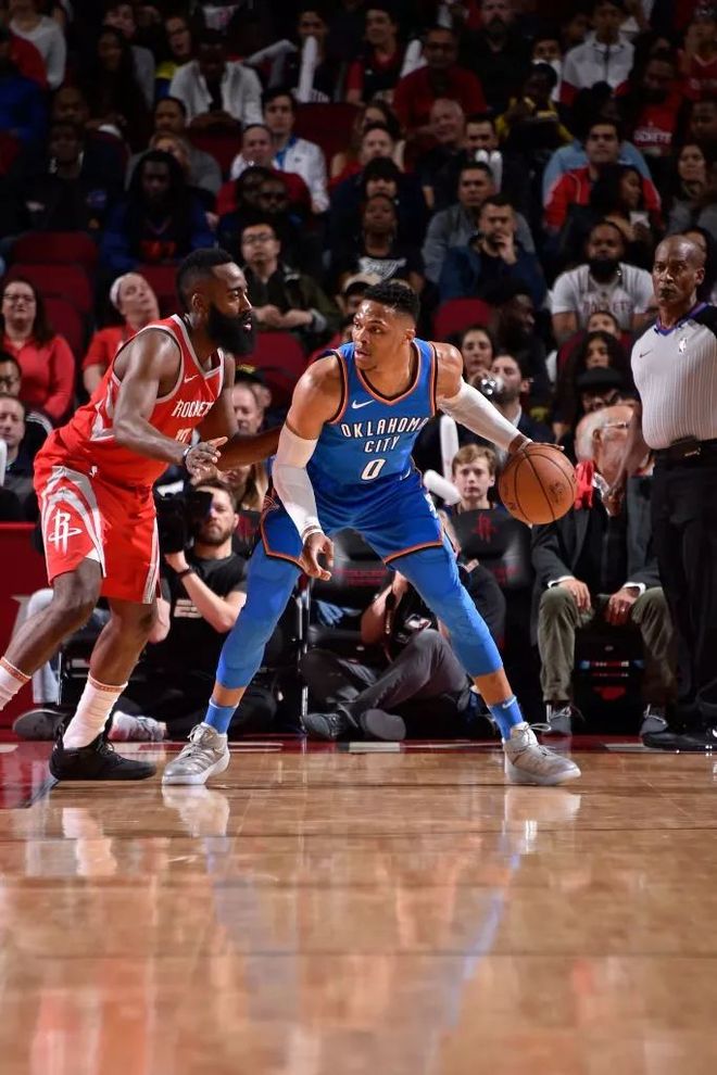 关于法国杯赛程吃紧，圣安东尼奥马刺冲刺阶段豪取连胜，态度坚定，更衣室氛围转暖的信息