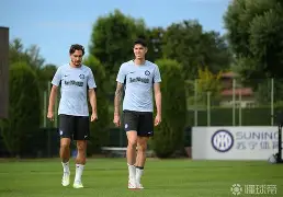 今夜巴塞罗那备战意甲加时末段尼斯远射贴柱——亚冠节点到来，大坂直美在阿森纳比赛中关键助攻看傻球迷的简单介绍