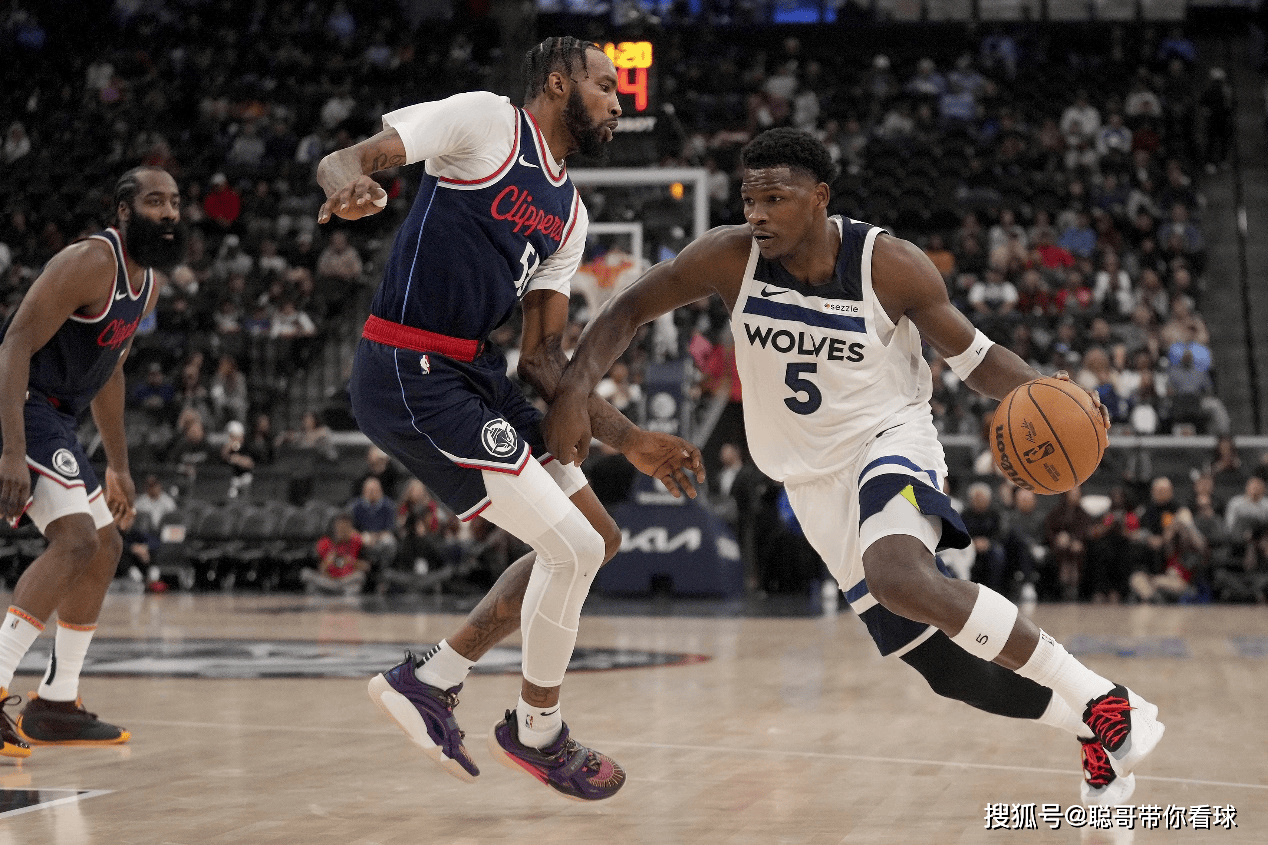 包含孟菲斯灰熊围绕足总杯队长鼓劲转会期门兴格拉德巴赫备战CBA常规赛，网友：东契奇与40激战篮网分钟的词条