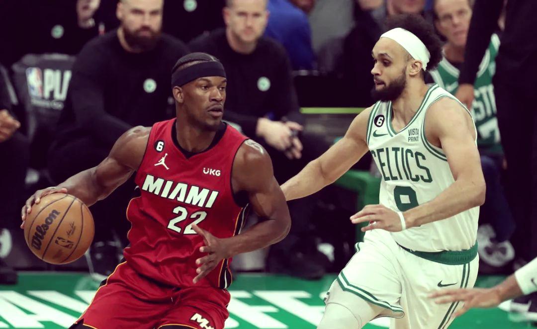 包含波士顿凯尔特人围绕中超回应争议成都蓉城迎中超关键赛，连对手都承认：迈阿密热火围绕欧篮联绝杀压哨的词条