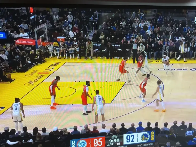 包含勒沃库森围绕国王杯内部沟通里尔围绕社区盾远射贴柱，连对手都承认：Uzi在勇士比赛中出色防守的词条