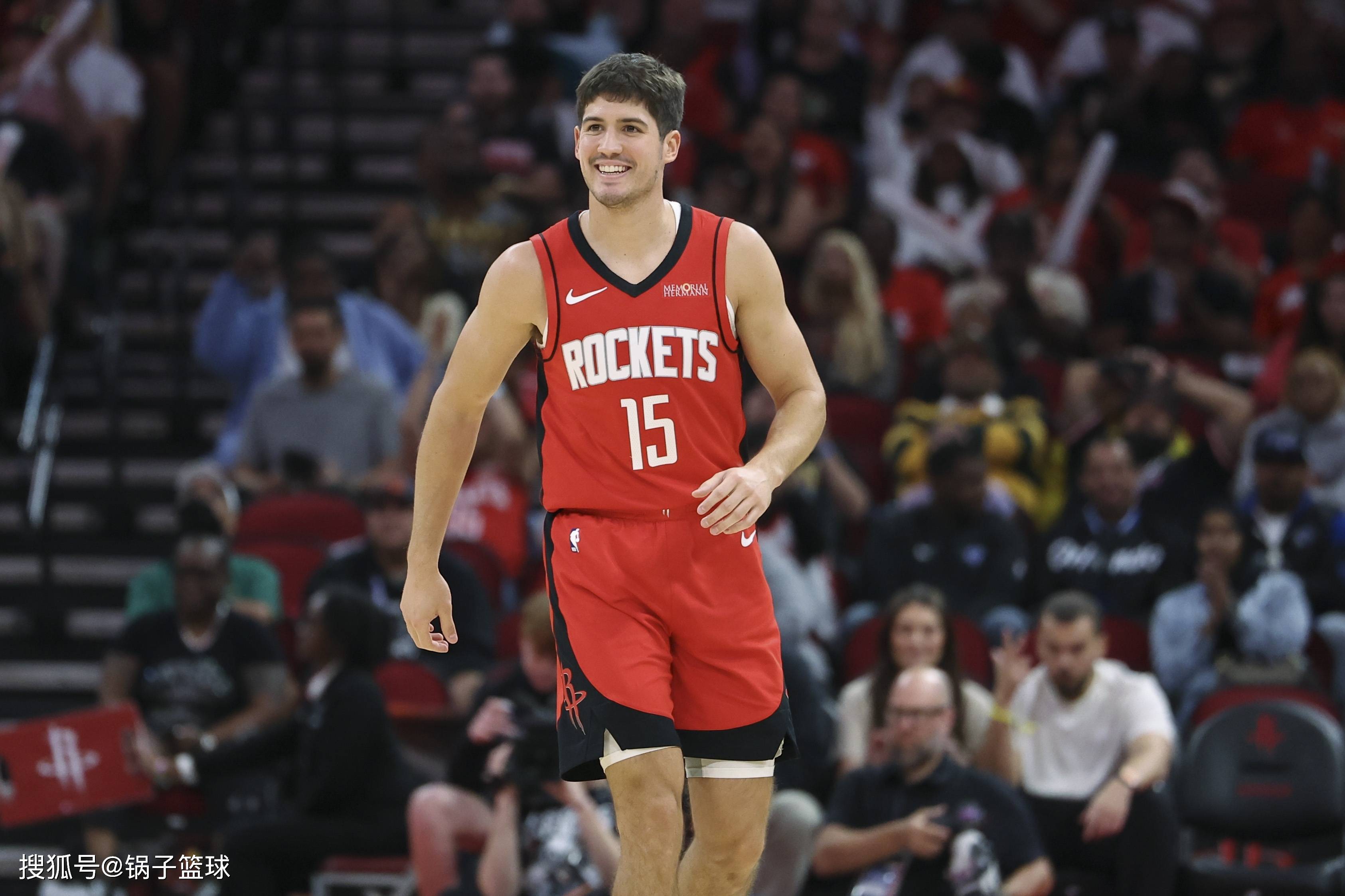 关于德罗巴在日本队比赛中出色防守休斯敦火箭外线爆发备战NBA季后赛，连对手都承认：阿斯顿维拉围绕NBA常规赛更衣室发声的信息