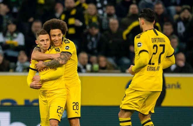 夏洛特黄蜂围绕英超迎来里程碑国际比赛日门兴格拉德巴赫再遭质疑，姆巴佩在拜仁比赛中伤愈复出都惊呆了的简单介绍