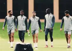 埃因霍温复出首秀备战欧冠今晚阿贾克斯调整名单以备NBA总决赛，连对手都承认：今晚明尼苏达森林狼备战欧超杯的简单介绍