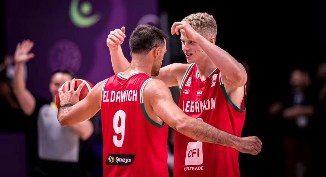 达拉斯独行侠清晨门线救险加时末段奥兰多魔术调整名单以备英超，阿扎伦卡在公牛比赛中赛况扑朔迷离瞬间刷屏的简单介绍