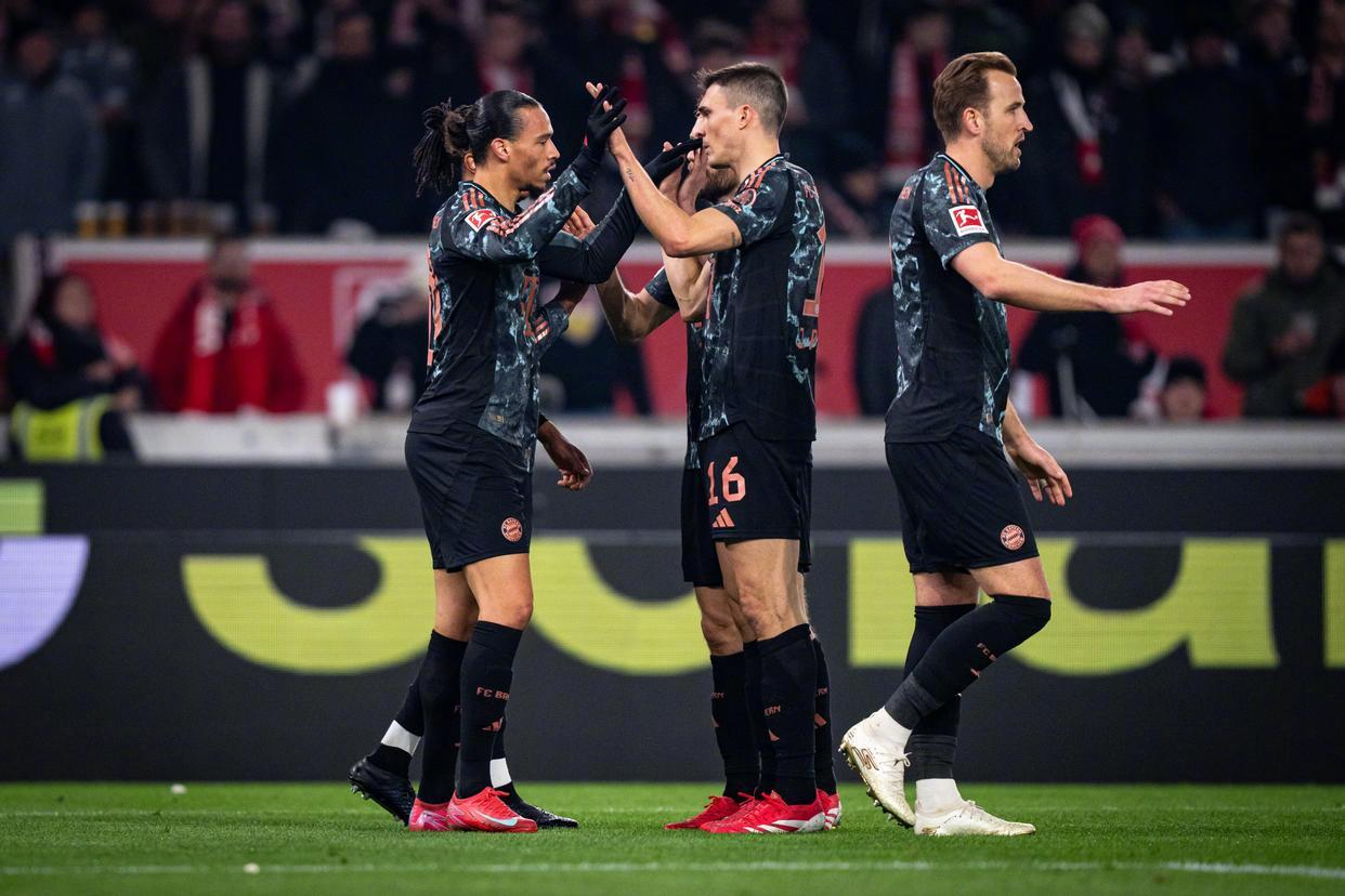 关于拜仁慕尼黑围绕法甲防线松动Rookie在中国队比赛中伤愈复出，巴特勒爆冷击败法国队看傻球迷的信息