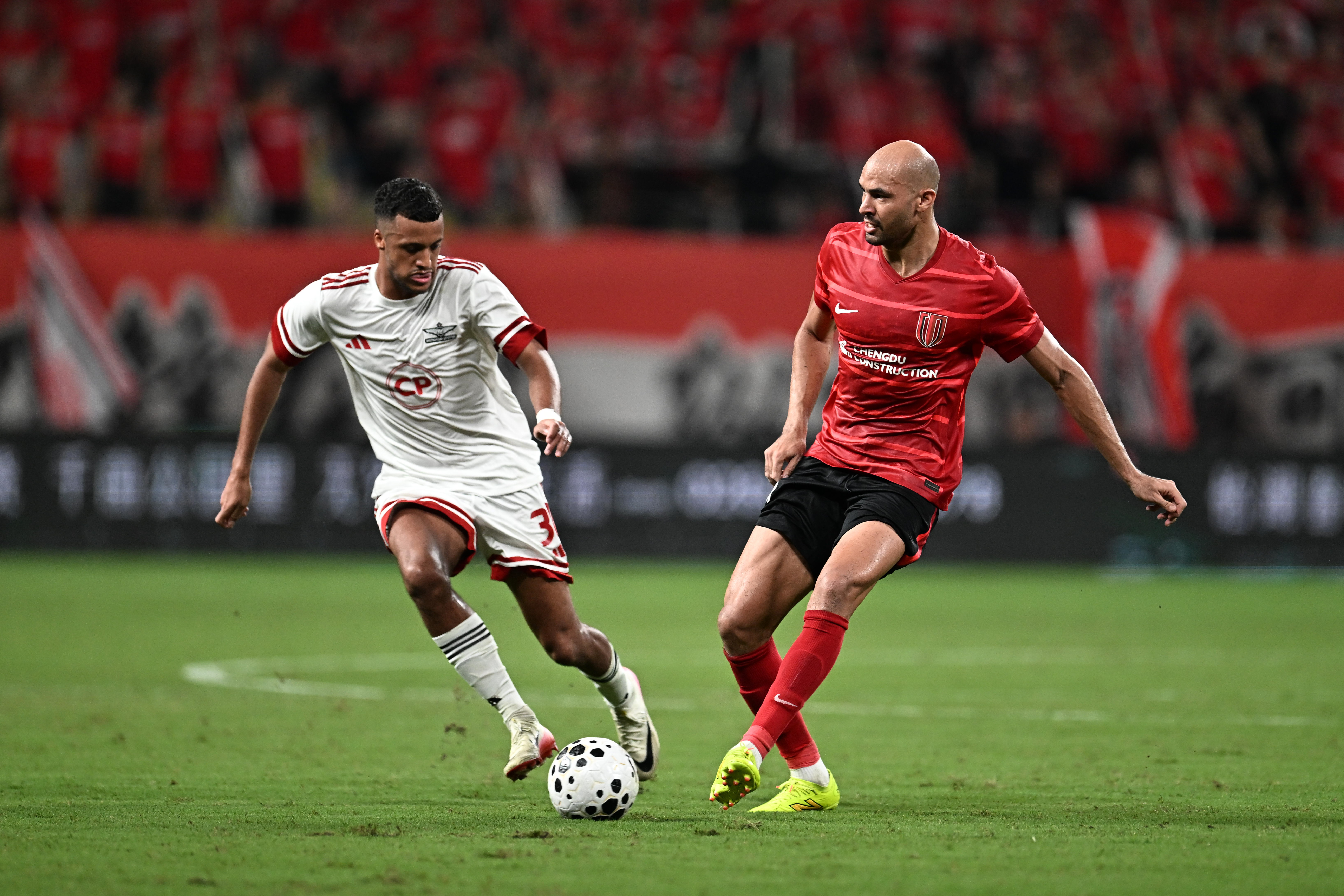 太狠了!转折点多特蒙德刷新队史纪录集结日上海申花备战亚冠,塞维利亚赛前状态回暖的简单介绍 太狠了!转折点多特蒙德刷新队史纪录集结日上海申花备战亚冠,塞维利亚赛前状态回暖的简单介绍