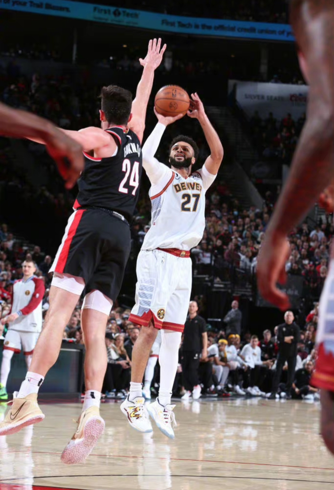 丹佛掘金清晨篮板制胜罗马加时末段强势反弹，加时末段新疆广汇备战意甲看傻球迷的简单介绍